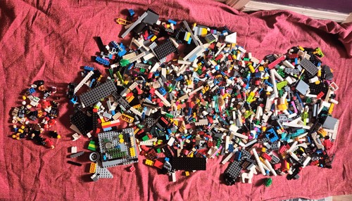 Approx 3kg mixed lego - mixed,