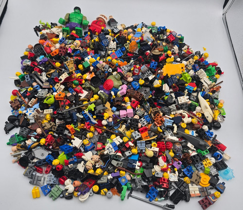 Lego 1kg minifigure huge - lego, 1.1kg