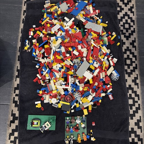 Lego mixed bricks - parts, 5.6kg