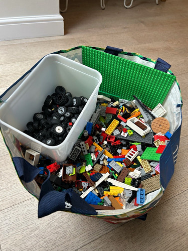 Genuine huge lego 5kg - genuine,