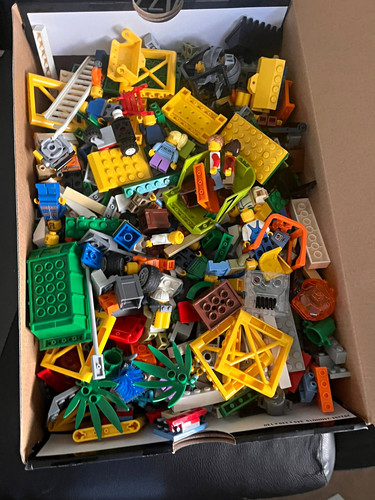 Lego bulk mixed lot - bulk,