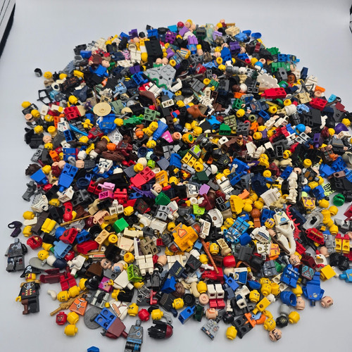 Lego 09kg minifigure huge - 1.09kg,