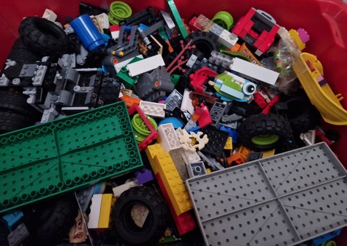Lego 2kg mixed bundle - bulk, lot