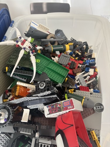 14kgs loose lego - 14kgs,