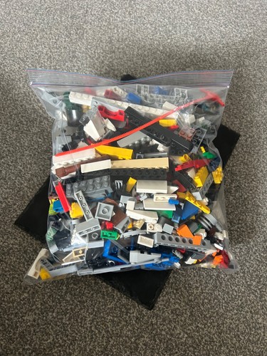 Assorted lego 1kg - lego,