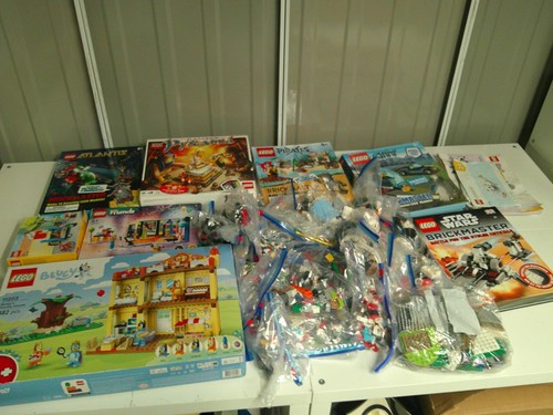 Job lot lego - job,