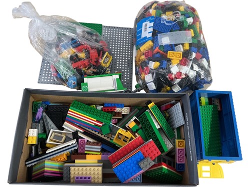 Lego bulk 2kg approx - 3.2kg, lot